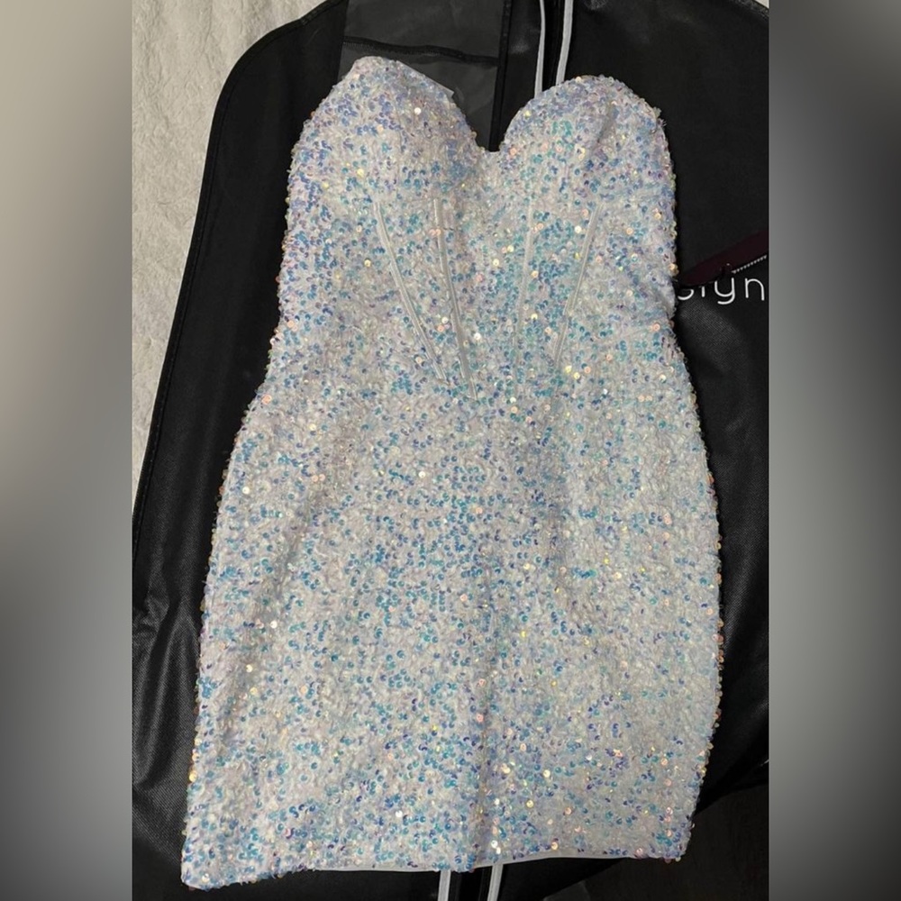 Chrislyns Homecoming Dress Size 2